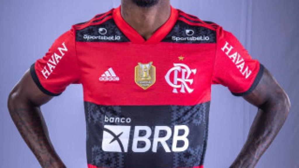 Ramon Ramos Lima en su foto oficial con el Flamengo