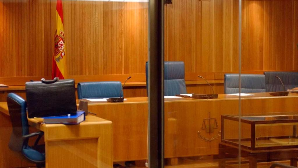 Piden 3 años de cárcel para el vicepresidente de una comunidad de propietarios de Alicante