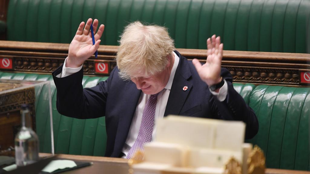 El primer ministro del Reino Unido, Boris Johnson, en el Parlamento.