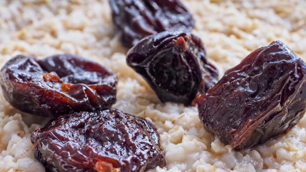 Esto es lo que el 'efecto ciruela' hace a los hombres que toman esta fruta a menudo