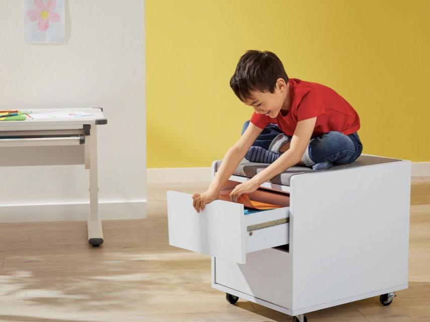 Cajonera con asiento