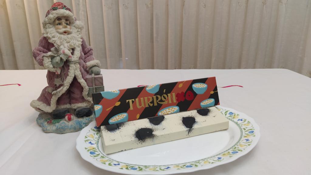 El TurrónXO de Leche con Cereales de Dabiz Muñoz.