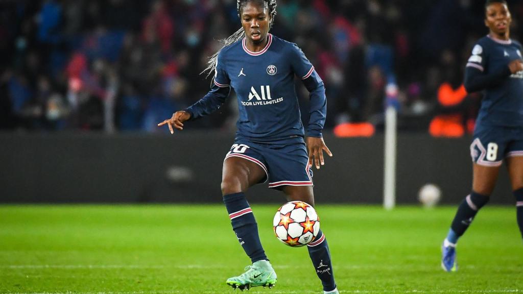 Aminata Diallo, durante un partido del PSG.