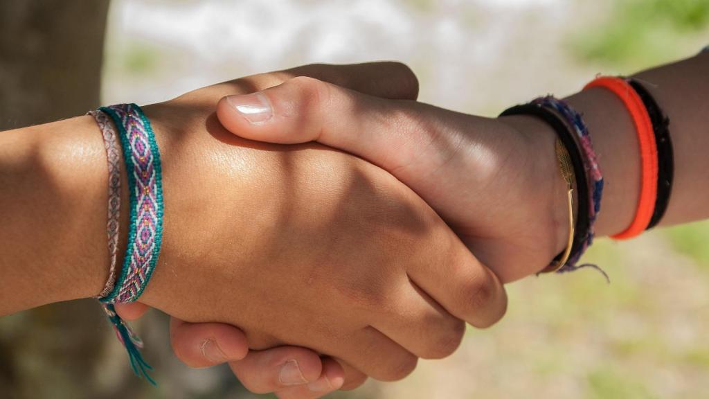 10 maneras de ayudar a un adolescente a sentirse bien