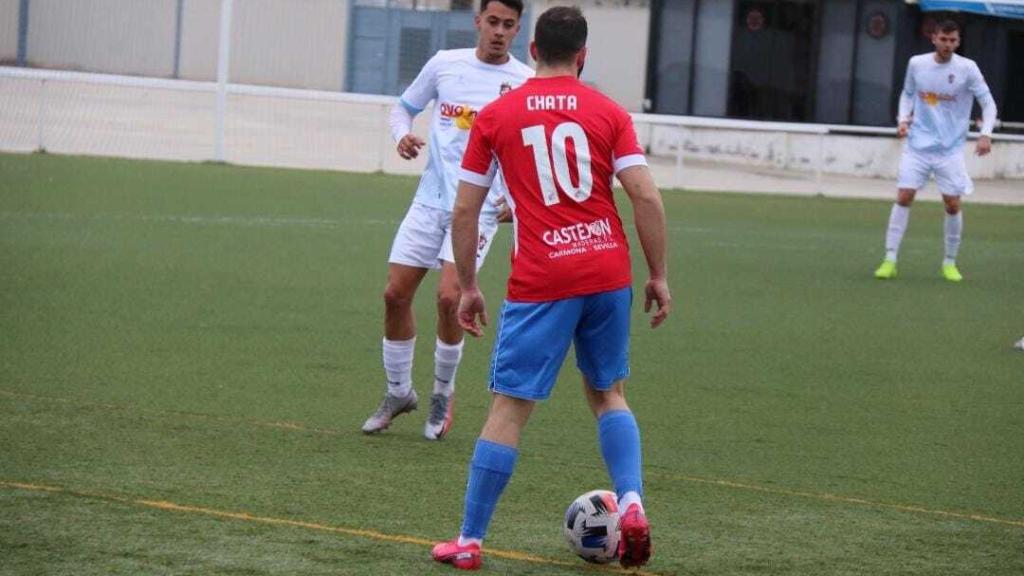 Chata en un partido con el Villacañas. Foto: Twitter @cd_villacanas