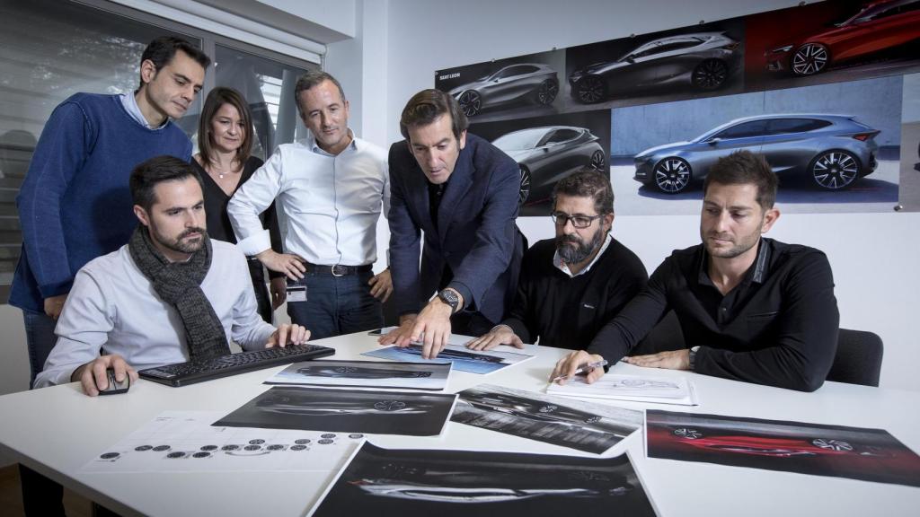 El equipo actual de Mesonero-Romanos ronda las 50 personas. Aquí, con sus anteriores compañeros de Seat.