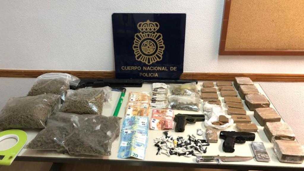 El material encautado.