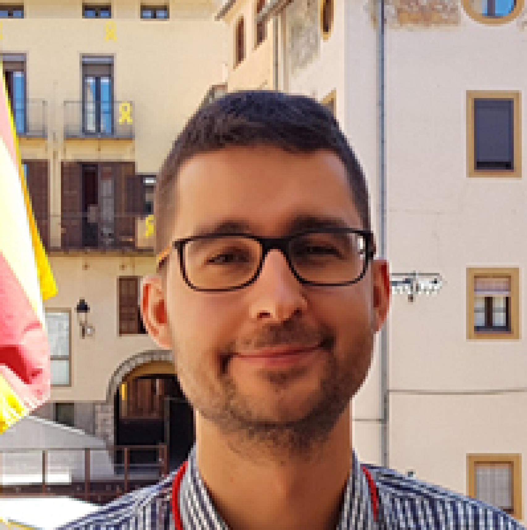 Miró Manubens es una de las personas detrás de la publicación.