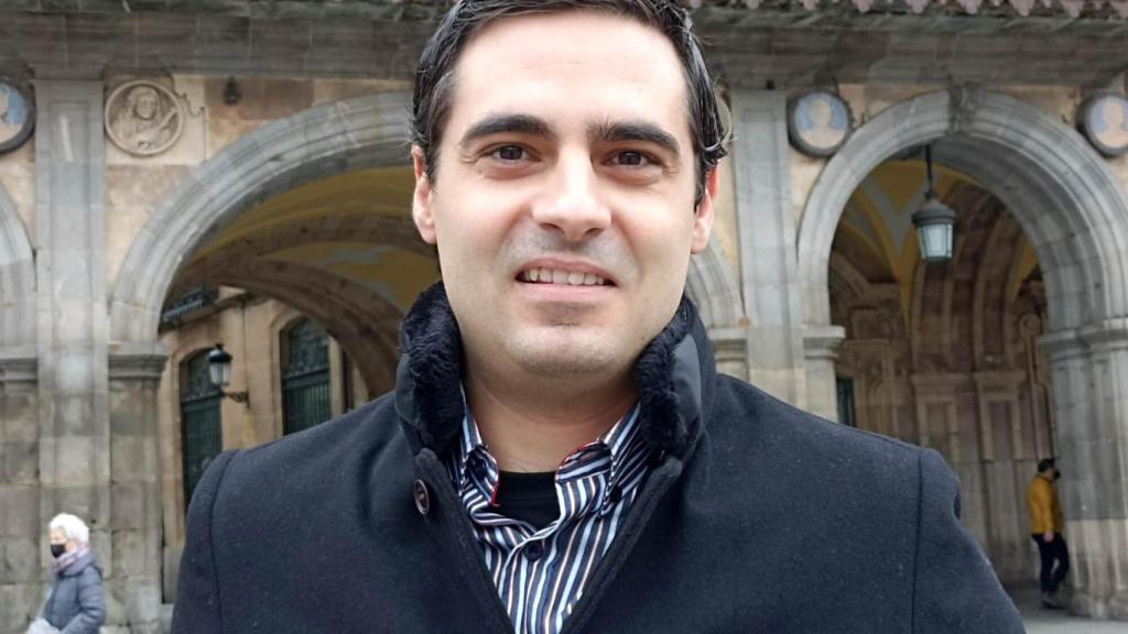 Carlos F. Salgado, presidente de UPL, en la Plaza Mayor de Salamanca