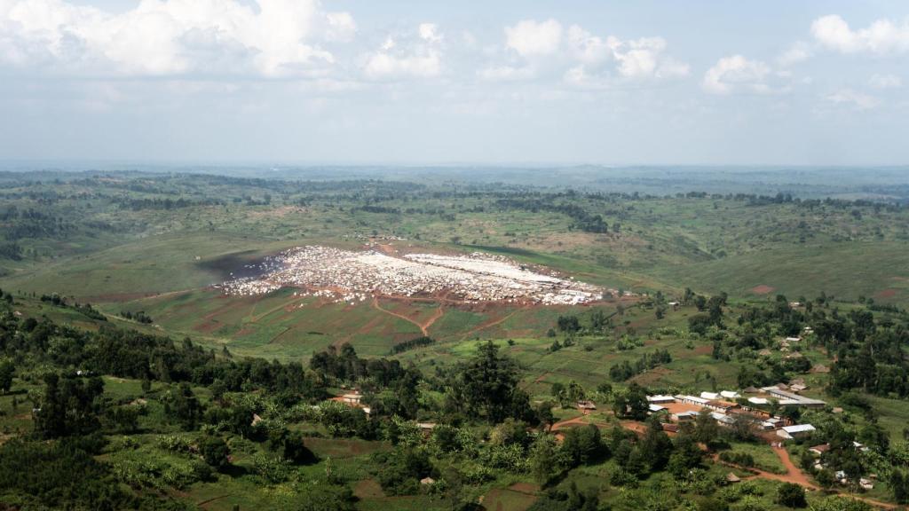 Fotografía de la vista aérea del campamento de Rhoe tomada el 3 de diciembre de 2021.