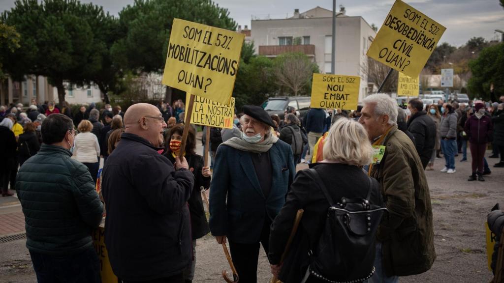 Manifestación en Canet de Mar contra el niño de 5 años que ha pedido ser educado en español.