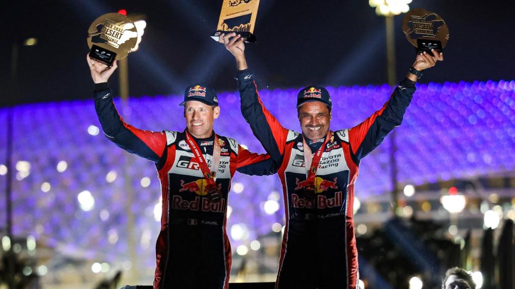 Nasser Al-Attiyah y Mathieu Baumel celebran una victoria