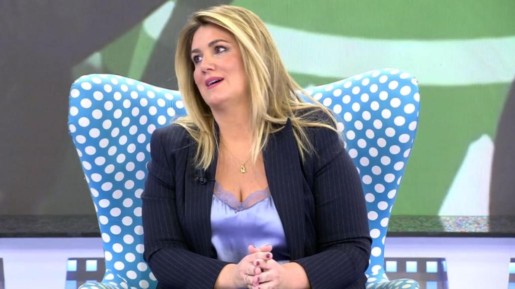 “Tú que intentaste quitarte la vida...”: La delicada pregunta de Carlota Corredera a Rocío Carrasco sobre Verónica Forqué