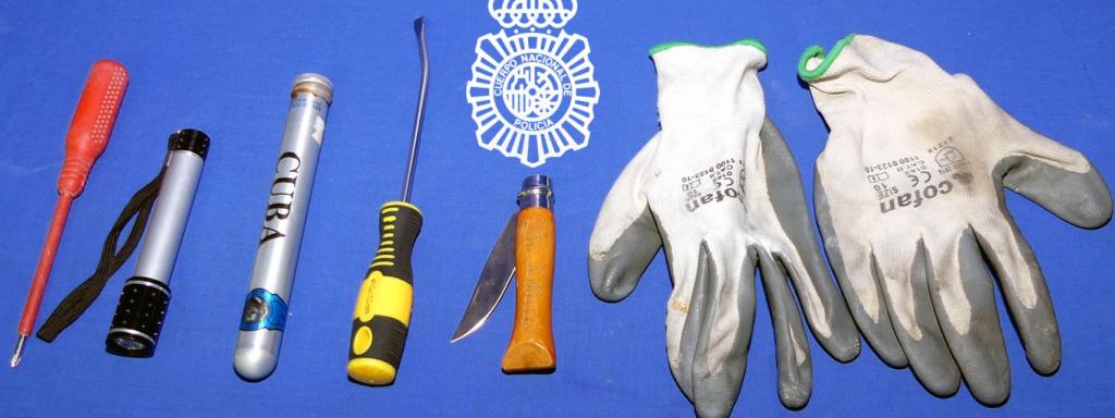 Material intervenido a la detenida