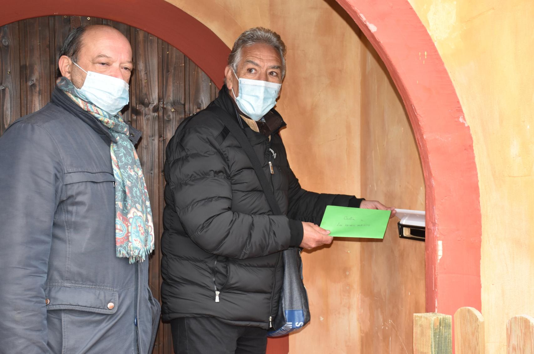 Entrega de la carta a los Reyes Magos