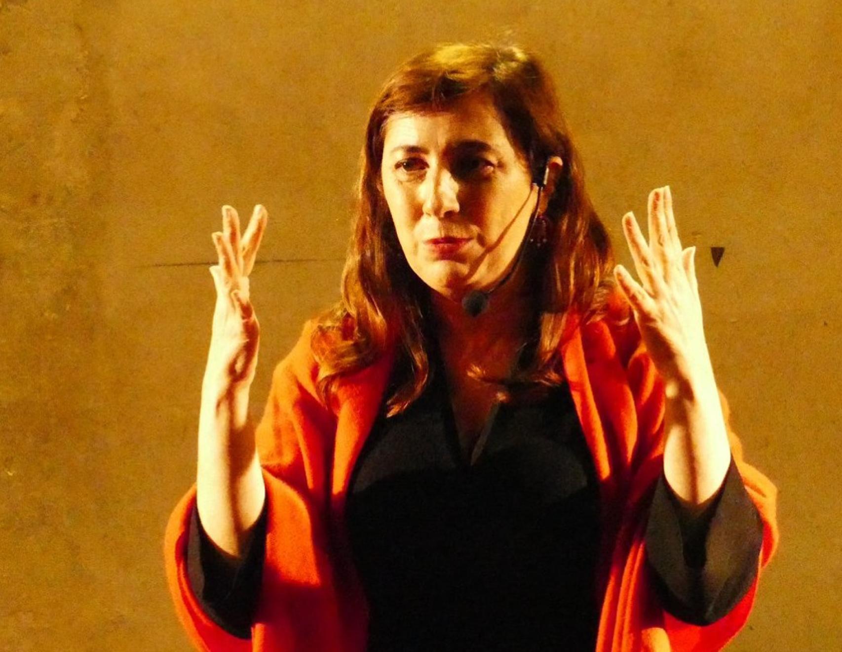 Ana Griott narrando uno de sus cuentos.