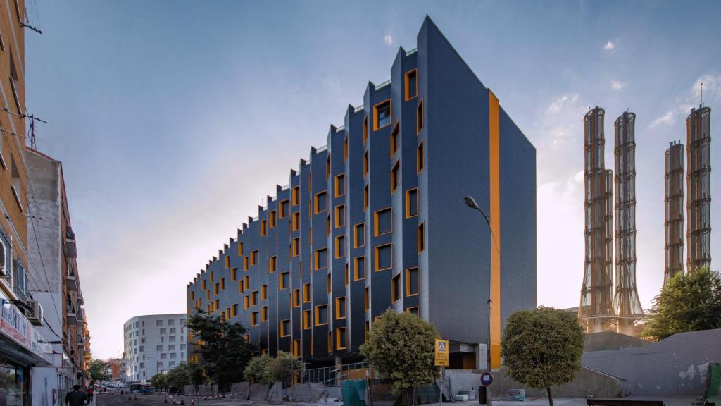 Promoción Nuestra Señora de los Ángeles de la EMVS en Puente de Vallecas.