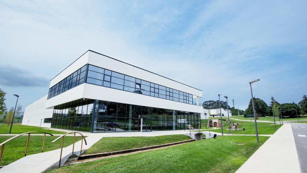 La planta ecosostenible de Cantabria Labs.