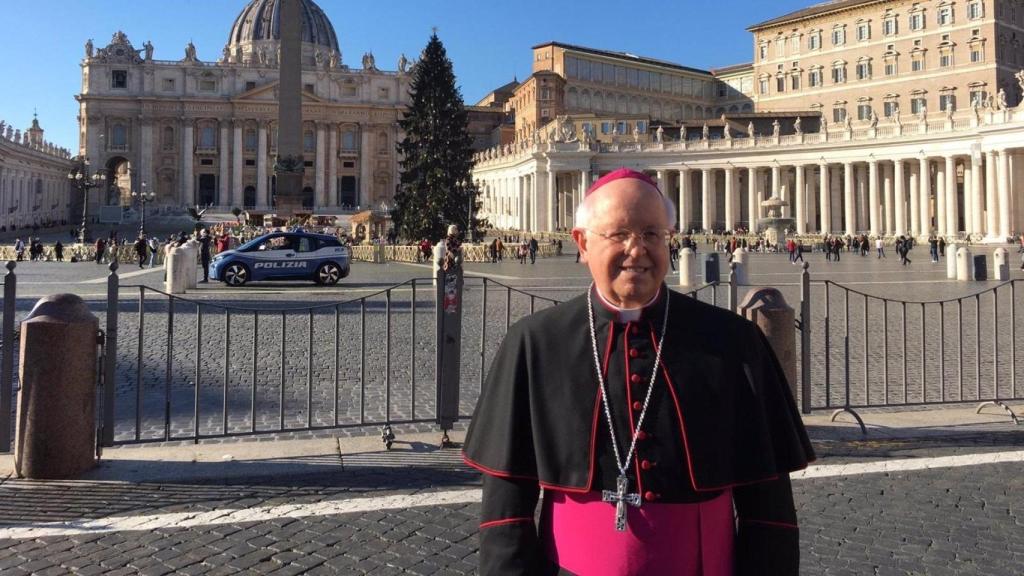 El arzobispo de Santiago, Julián Barrio.