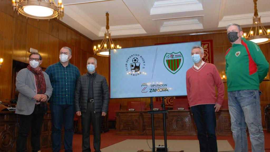 Presentación del acuerdo entre el River y Racing Zamora