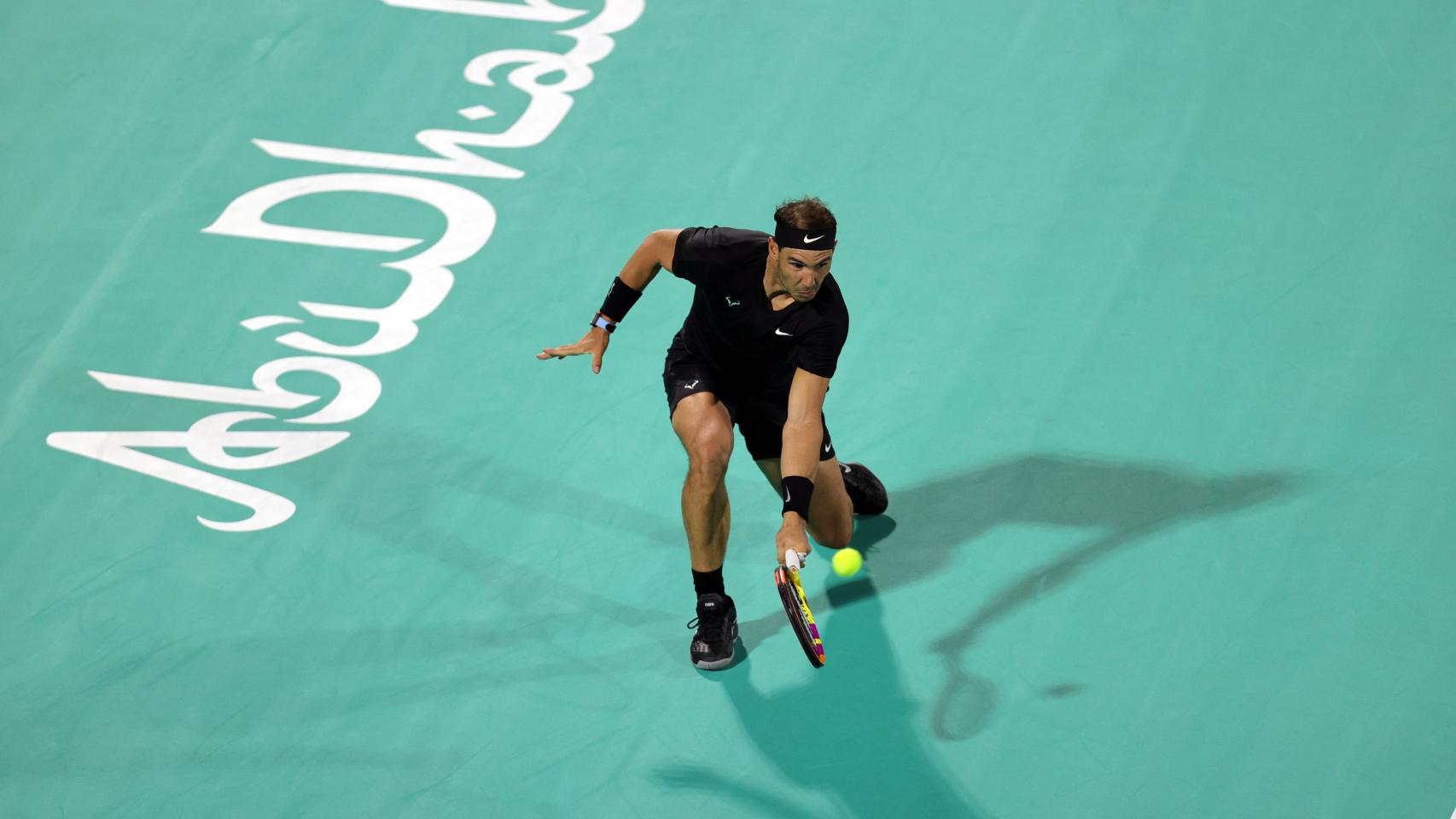 Rafa Nadal, durante la exhibición en el Mubadala World Tour.