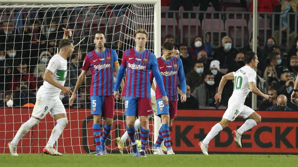 Pere Milla celebra su gol contra el Barça en el Camp Nou