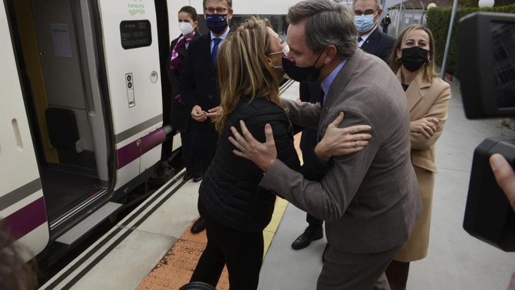 La ministra de Transportes, Movilidad y Agenda Urbana, Raquel Sánchez, a su llegada a la estación de Ourense el 22 de noviembre.