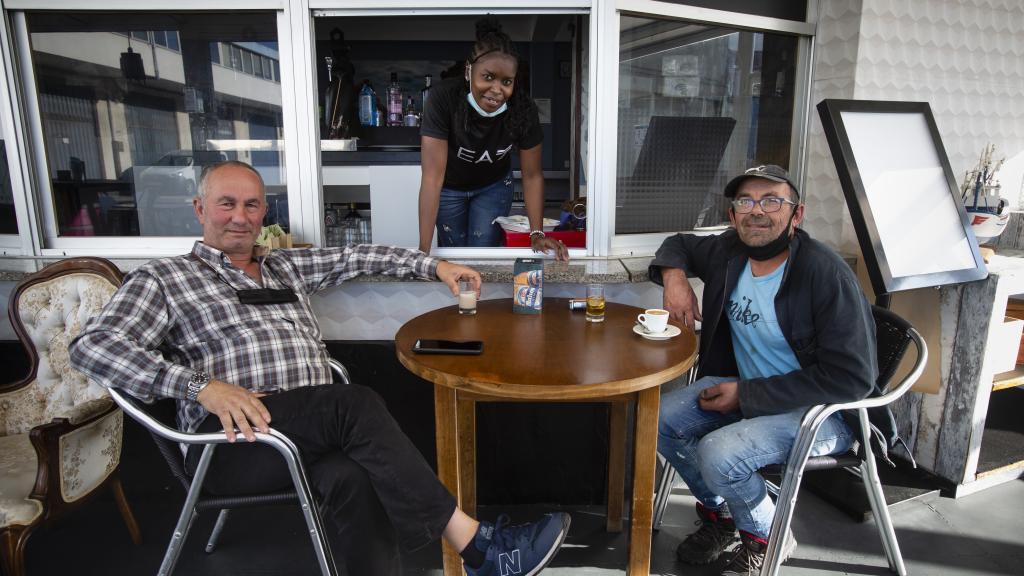 Burela tiene 27 años de vida, ocho kilómetros cuadrados y 42 nacionalidades distintas.