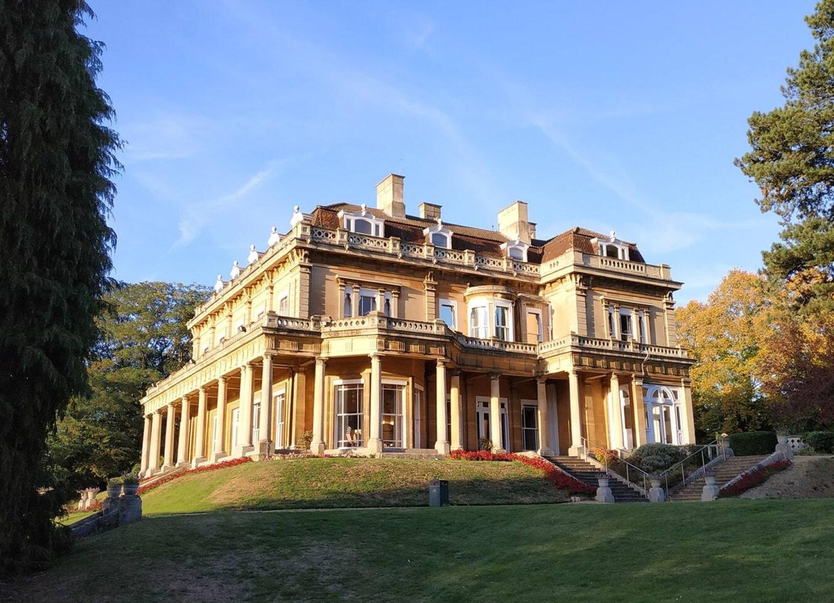 Headington Hill Hall, la mansión donde creció Ghislaine Maxwell.