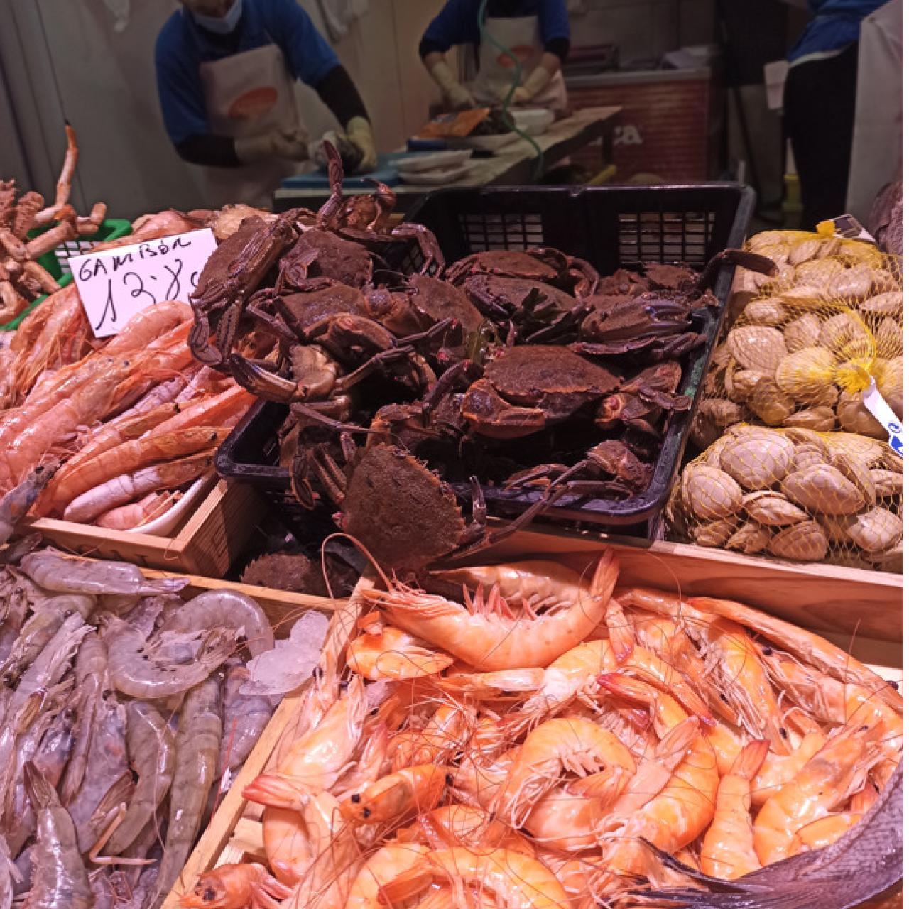 Muchos puestos han optado este año por ofrecer nécora de Francia, cuyos precios son más asequibles.