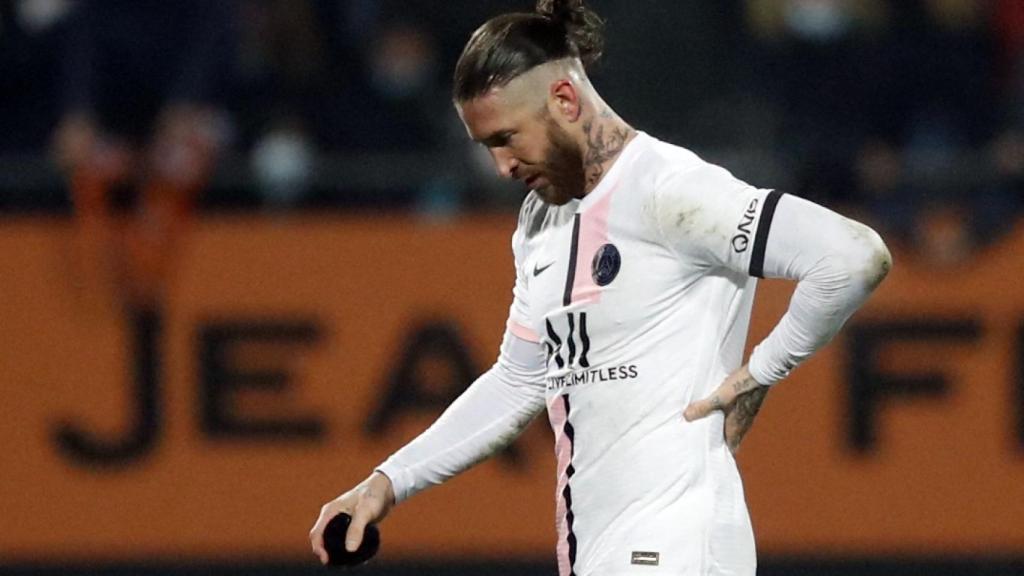 Sergio Ramos, tras la expulsión en el partido entre el PSG y el Lorient.