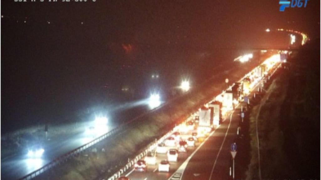 Un accidente complica la circulación en la A-5 cerca de Talavera