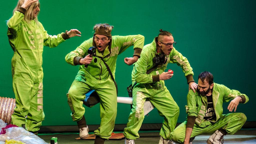 Actuación de Yllana