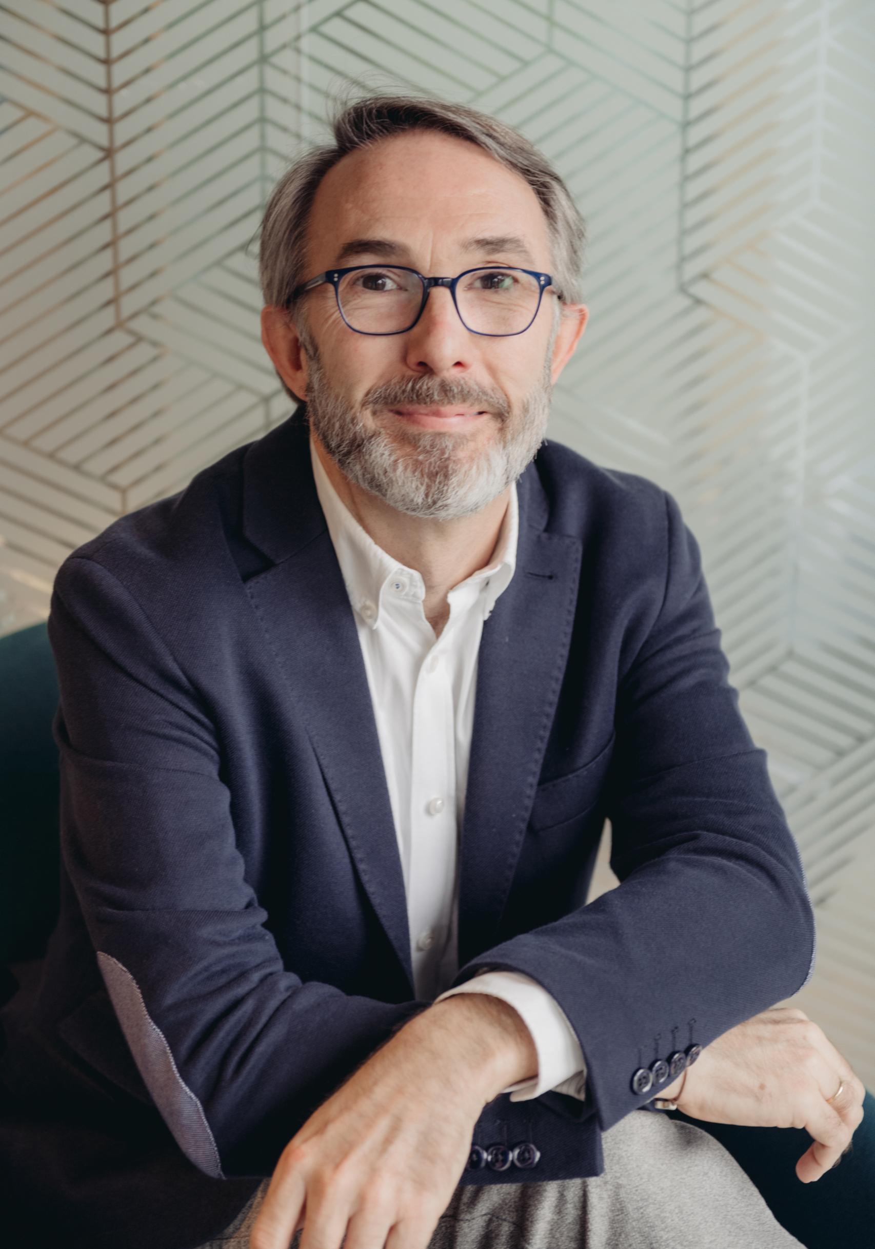 Ángel Pérez Agenjo  es socio director de Transcendent