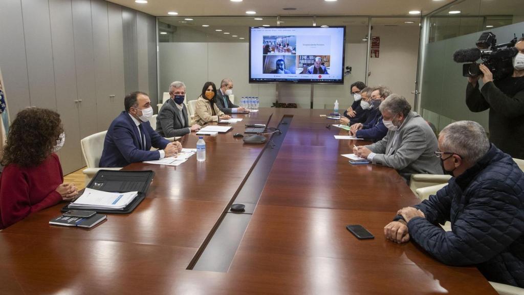 Los pubs y discotecas de Galicia podrán abrir en Nochevieja hasta las tres de la madrugada