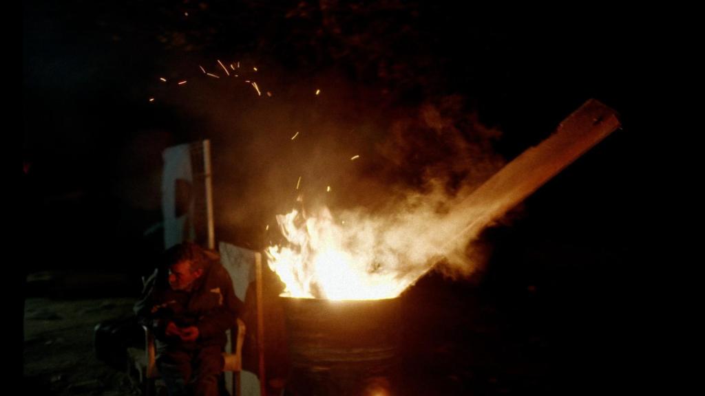 La falta de electricidad lleva a tomar alternativas que perjudican la salud.