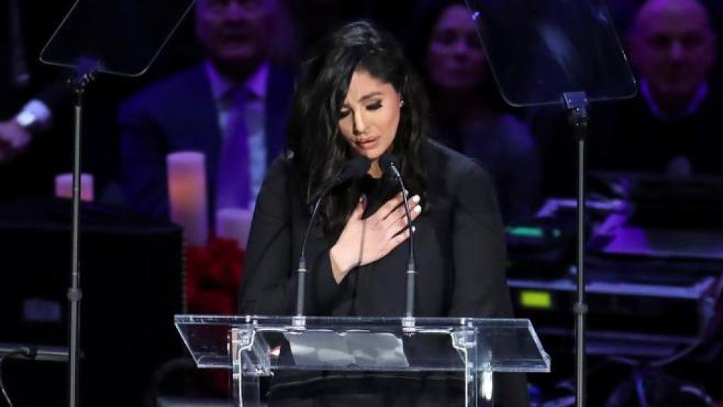 Vanessa Bryant durante su discurso en un acto en recuerdo de Kobe Bryant