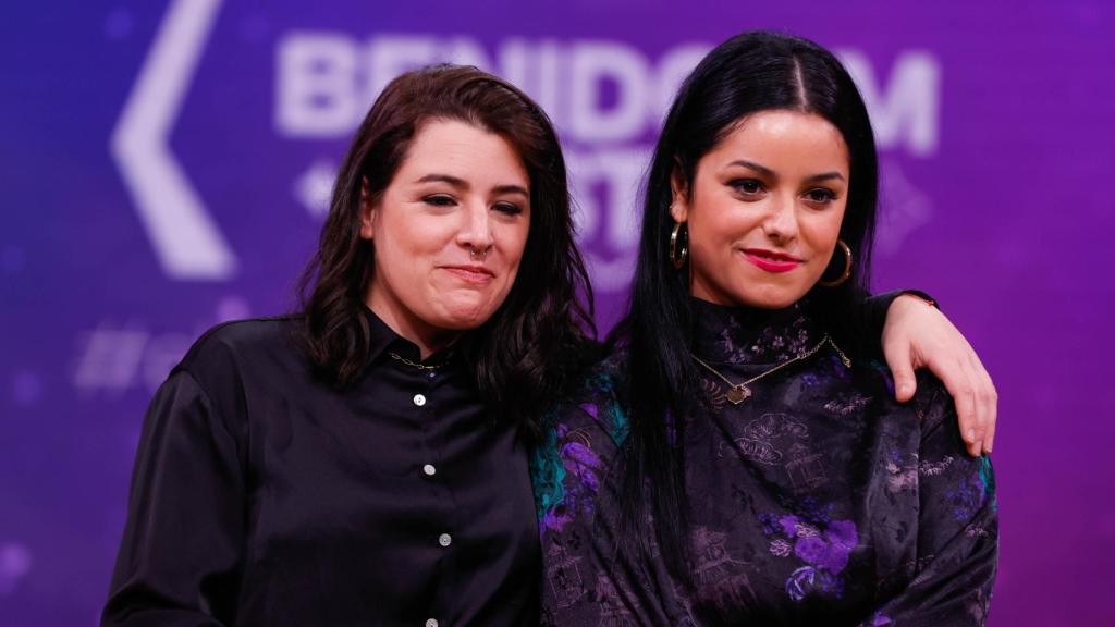 Sabela Maneiro y Aida Tarrío en la presentación del Benidorm Fest.