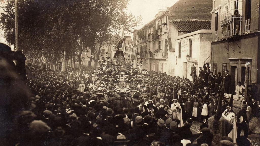 Imagen de 1924 de la antigua talla del Dulce Nombre de Jesús Nazareno del Paso.
