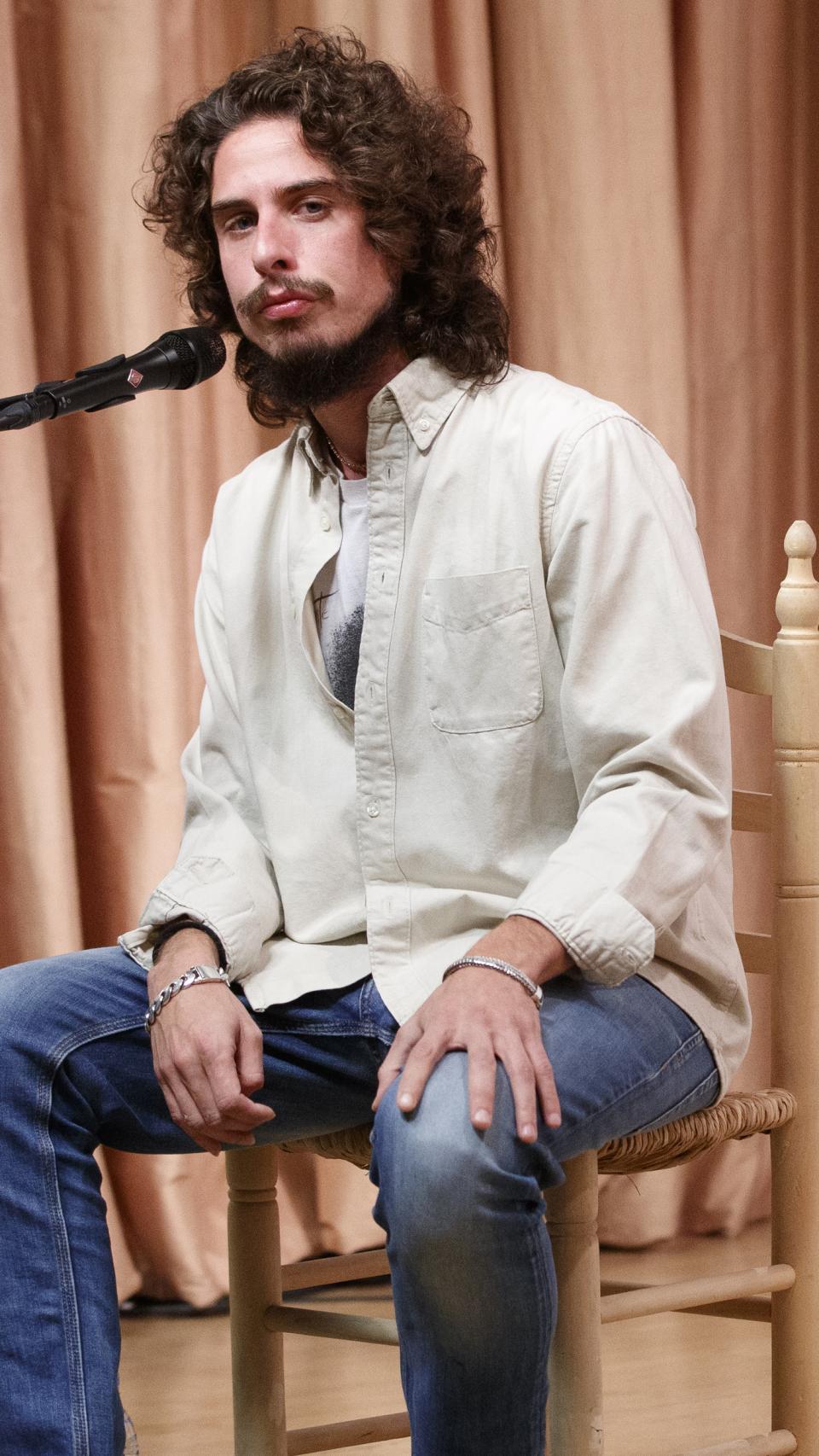 Kiki Morente sobre el escenario en noviembre de 2021.