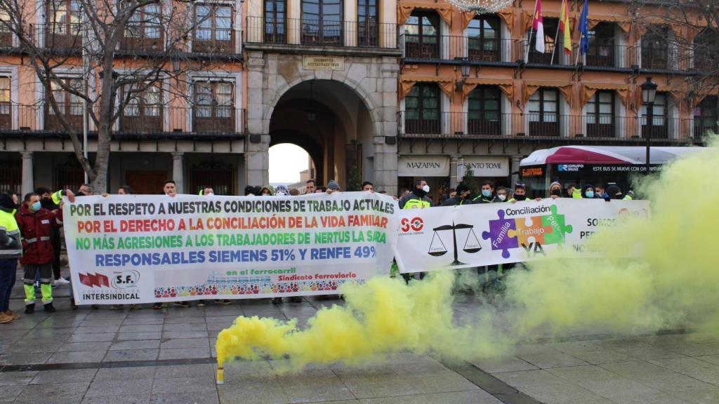 Concentración de trabajadores de Nertus. Foto: UGT