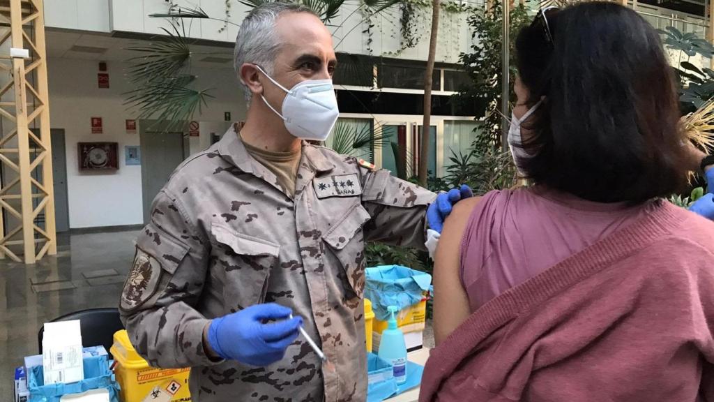 Equipos Móviles de Vacunación de la Armada inician su actividad en la Operación ‘Misión Baluarte’