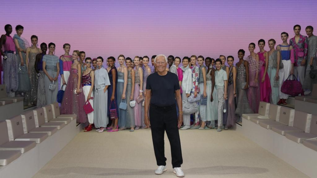 Giorgio Armani en un desfile en Milán, el pasado mes de septiembre.