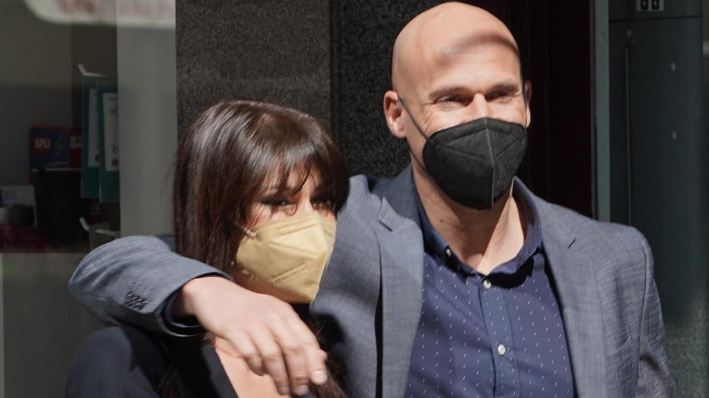 Sonia Ferrer y Sergio Fontecha en las calles de Madrid.