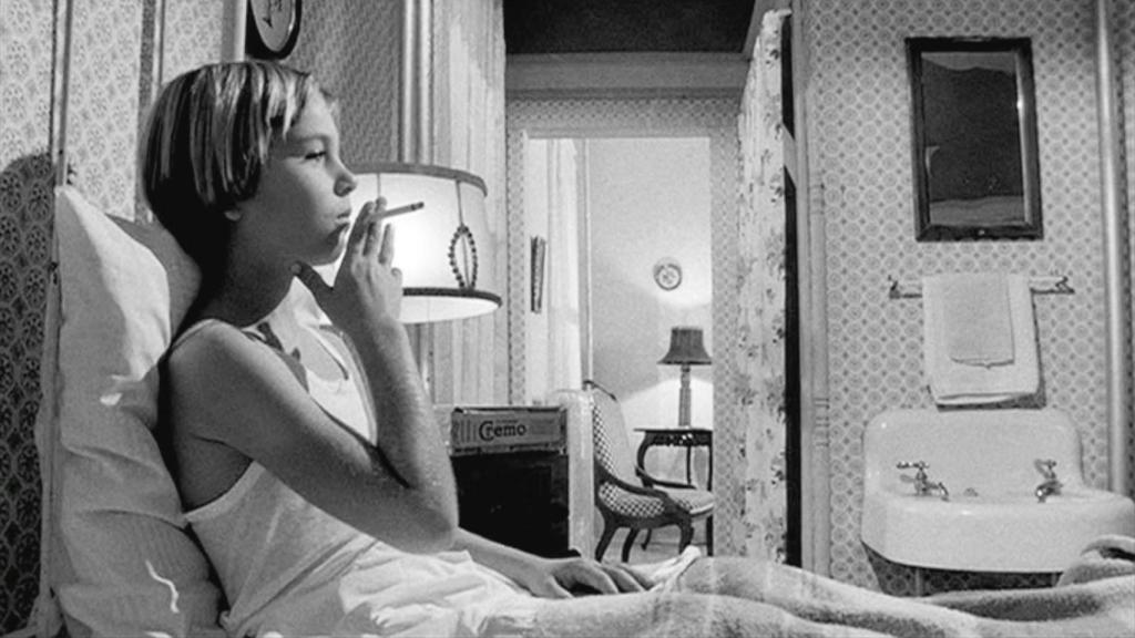 Fotograma de 'Luna de papel'.