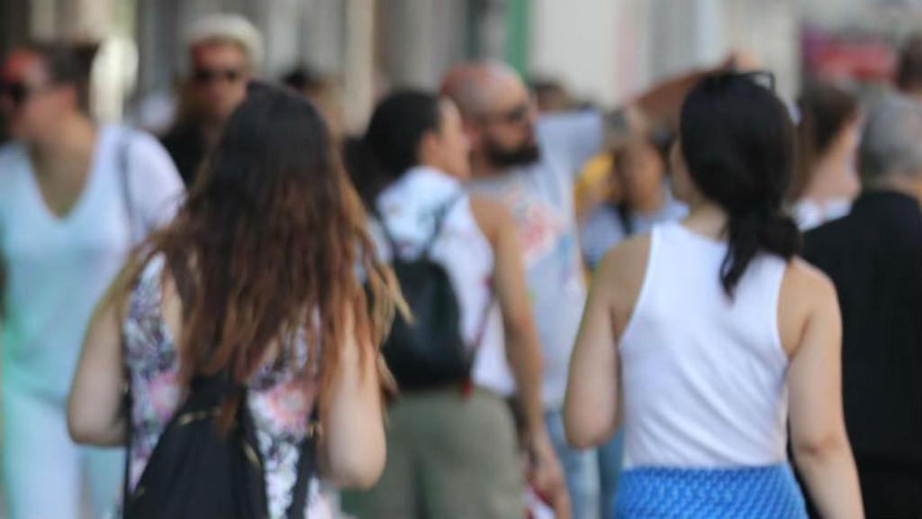 Gente en la calle. Imagen de archivo