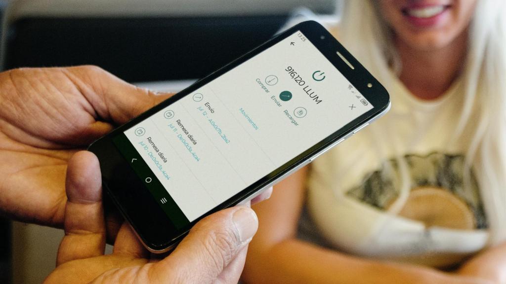 La aplicación de LLUM es de muy fácil manejo desde cualquier dispositivo.