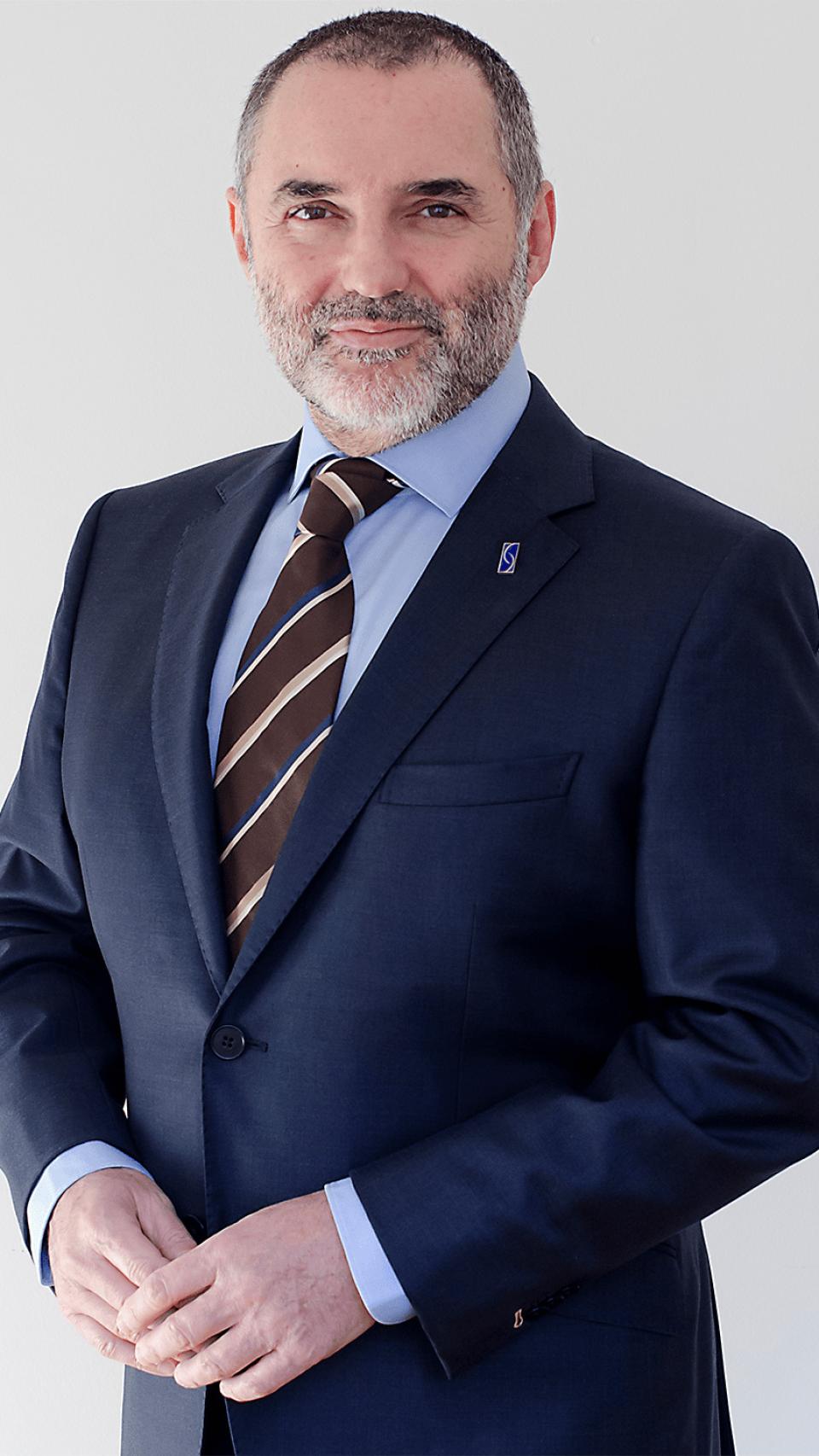 El presidente de la a Sociedad Española de Cirugía Plástica, Reparadora y Estética, José Luis Vila.