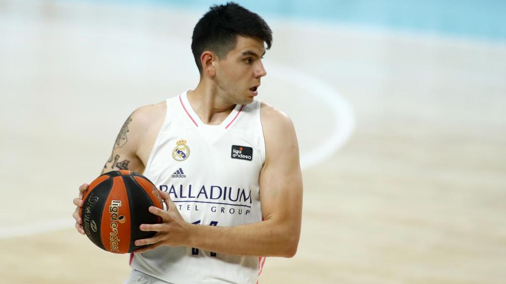Gaby Deck durante un partido con el Real Madrid