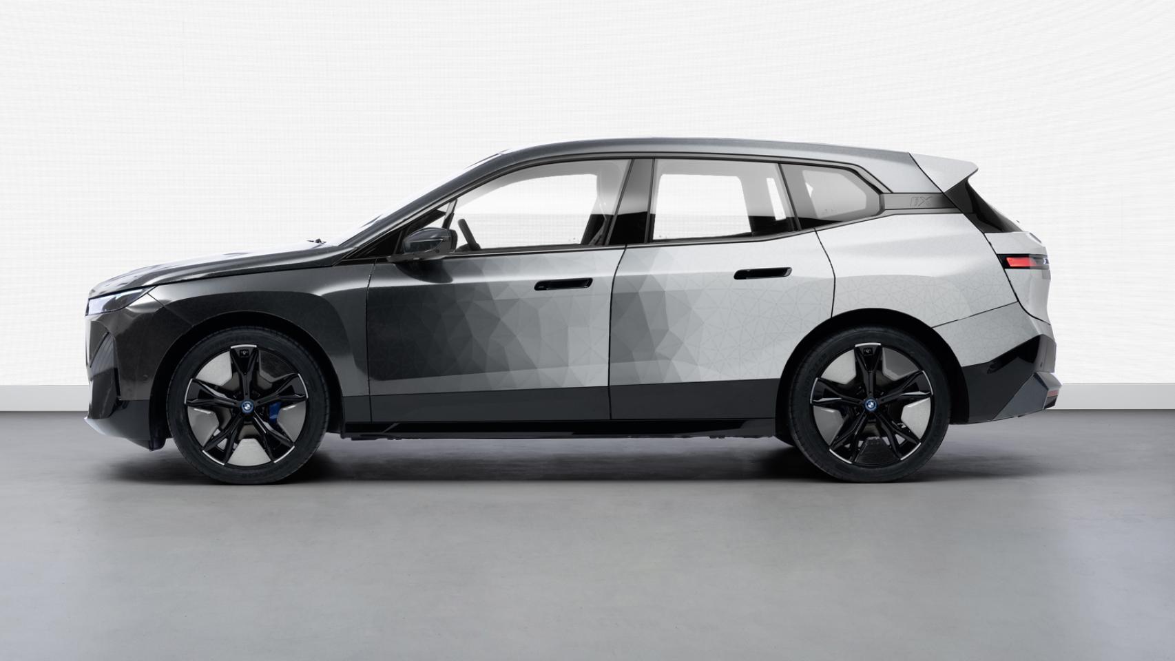 Este BMW cambia de color en pocos segundos y pronto lo veremos en las carreteras